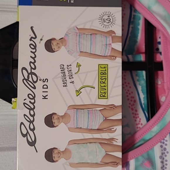 Eddie Bauer Youth Swim Set - 4 piece Size L 14/16 Reversible UPF 50+ - Picture 6 of 14